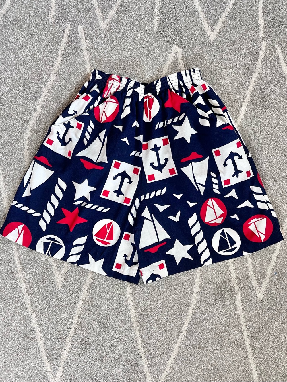 Obenna Vintage 70s 80s High Waist Nautical Red White Blue Culotte Shorts